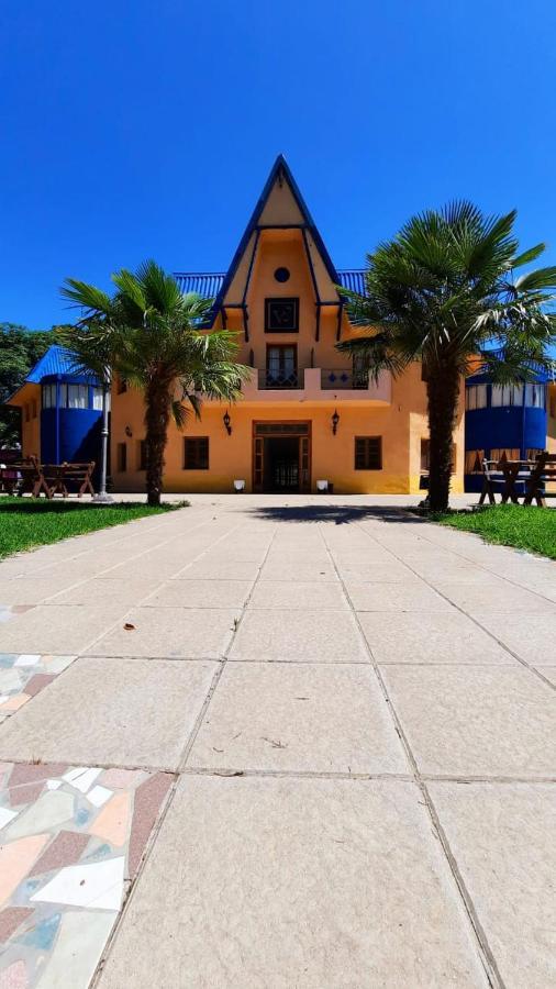 Hotel El Volcan Exterior foto